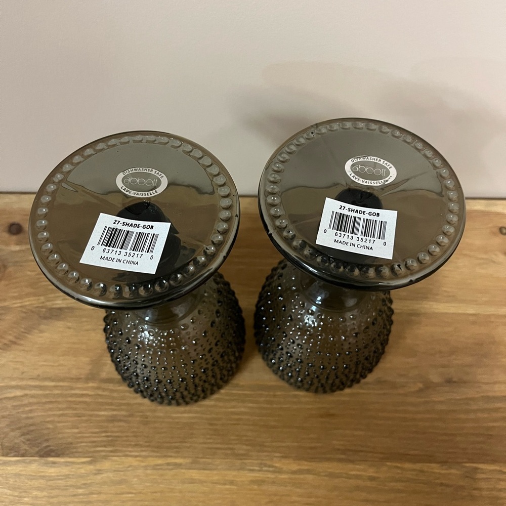 Elegant Pebble Goblet Set - Picture 2 of 3